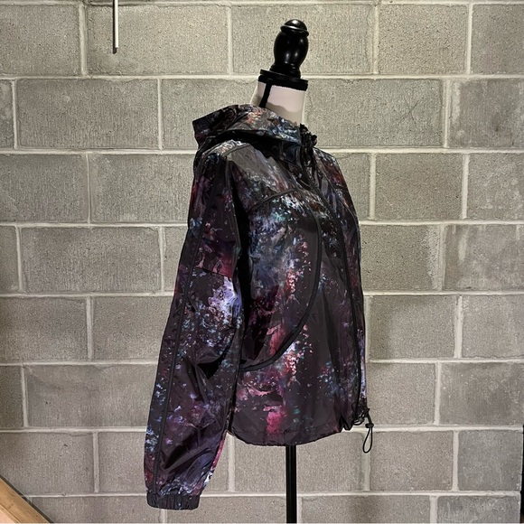 Fila Sport windbreaker jacket. - Picture 4 of 10